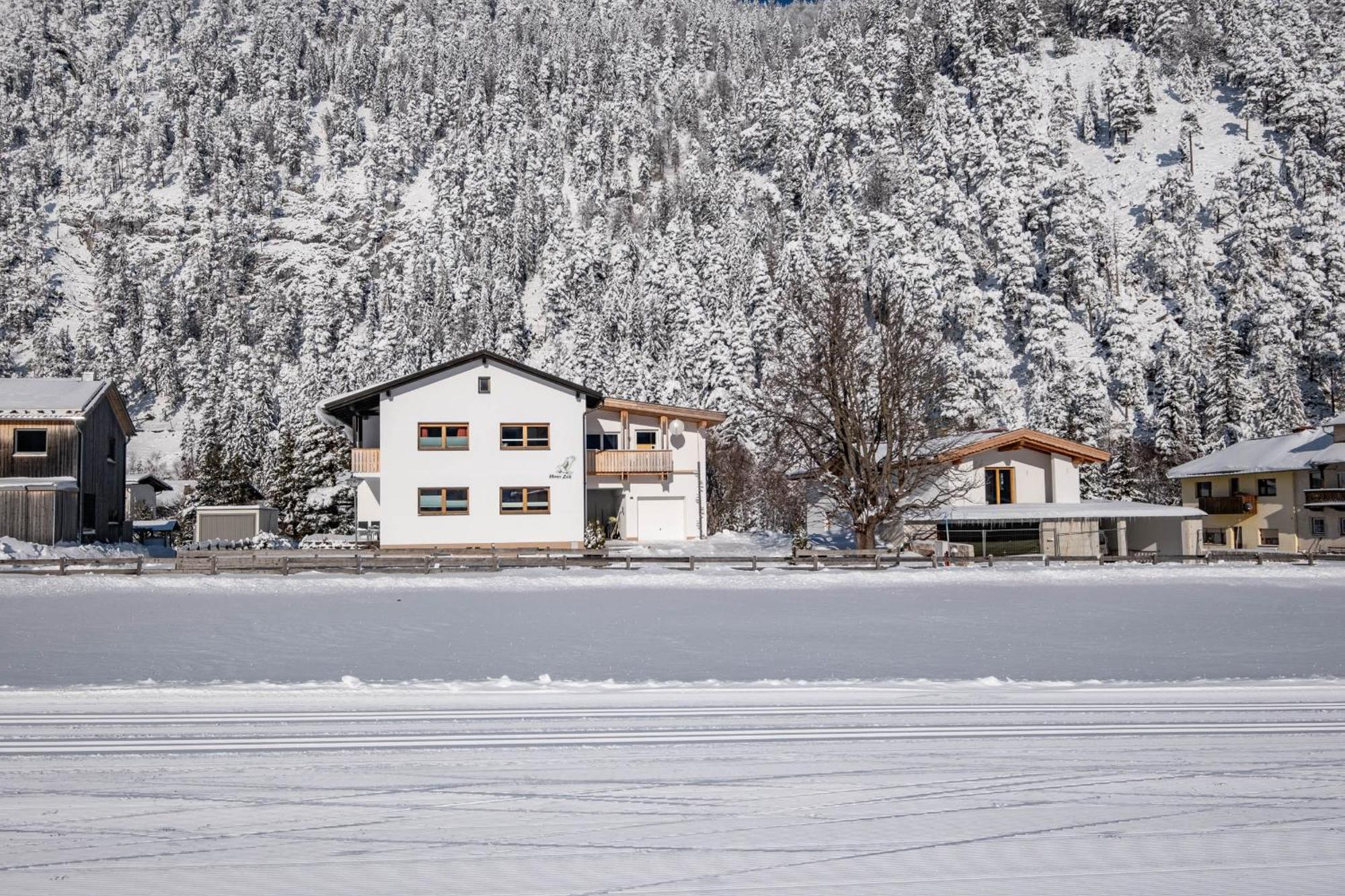 Haus Zak Apartment Scharnitz Bagian luar foto